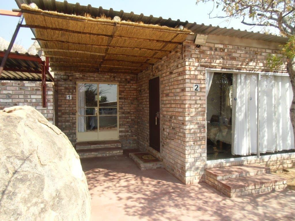 Kaoko Bush Lodge Kamanjab Exterior photo